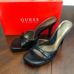 🛑GUESS by Marciano Bow Tie Heels